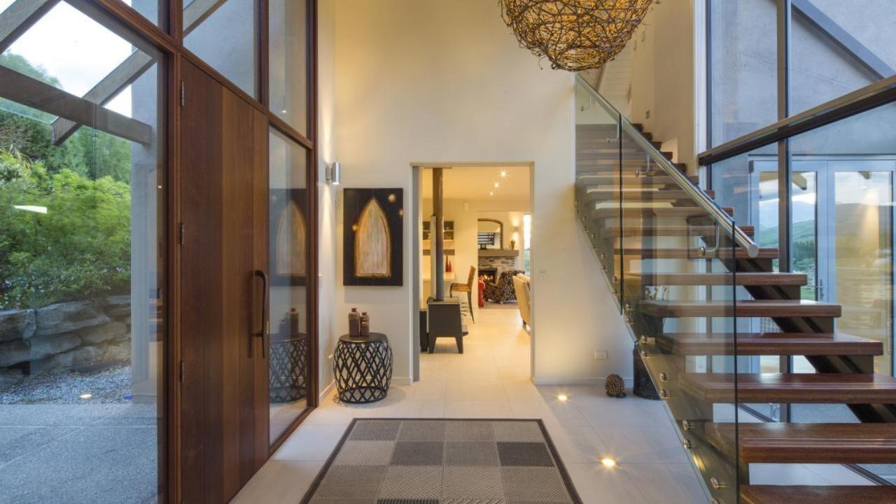 Queenstown Lifestyle And Lakeview Эрроутаун Экстерьер фото
