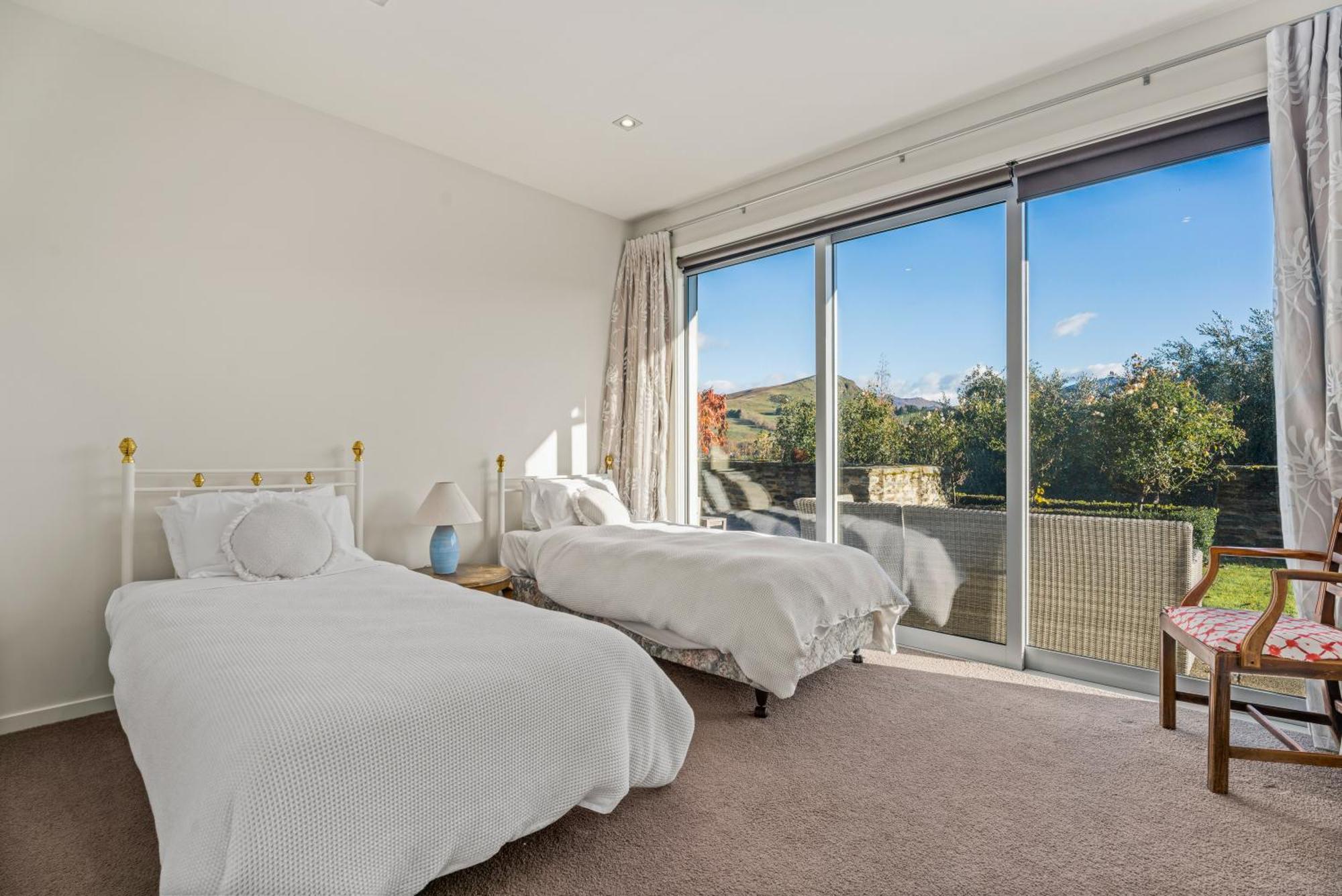 Queenstown Lifestyle And Lakeview Эрроутаун Экстерьер фото