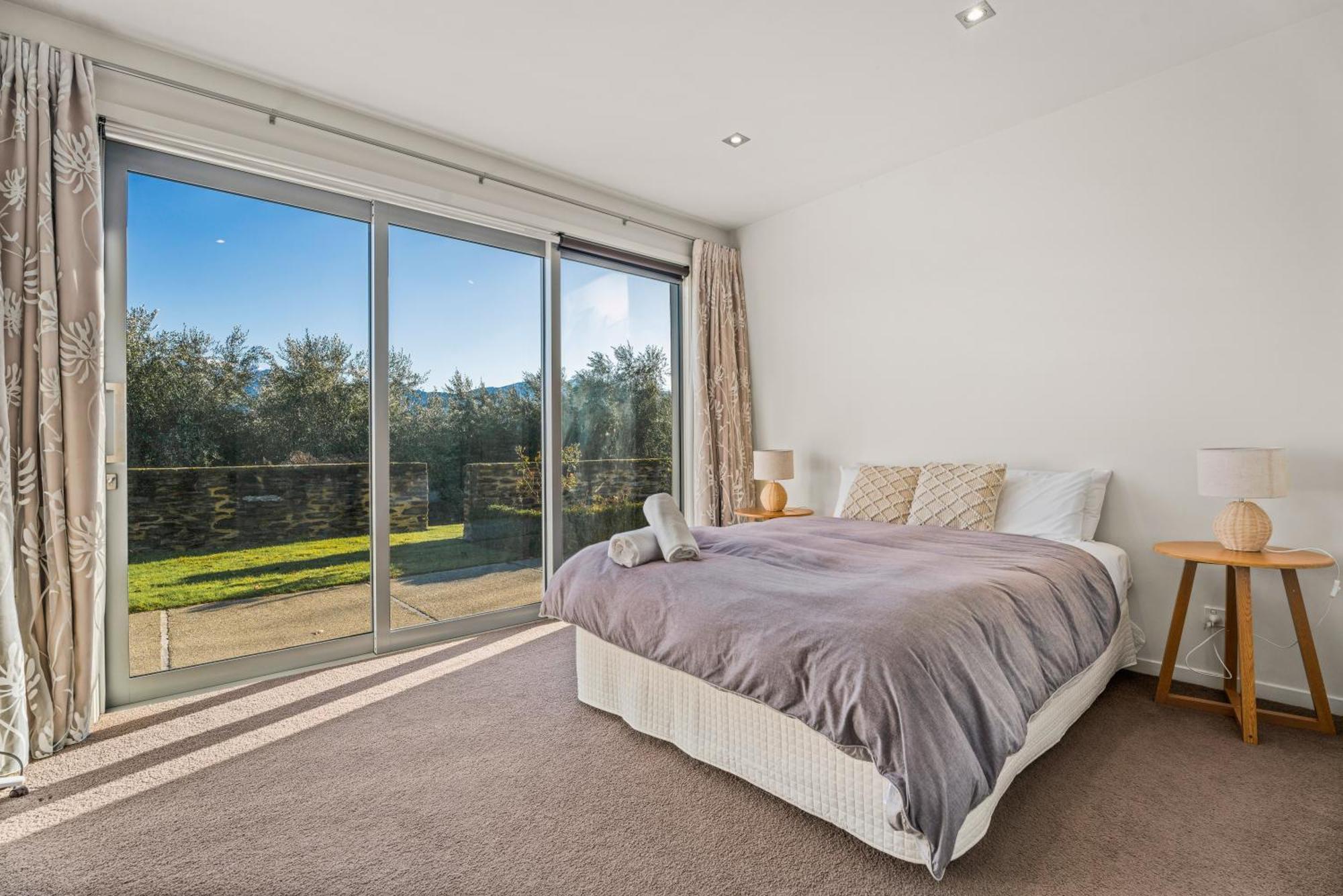 Queenstown Lifestyle And Lakeview Эрроутаун Экстерьер фото
